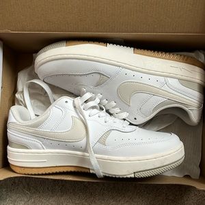 WOMEN'S NIKE GAMMA FORCE CASUAL SHOES